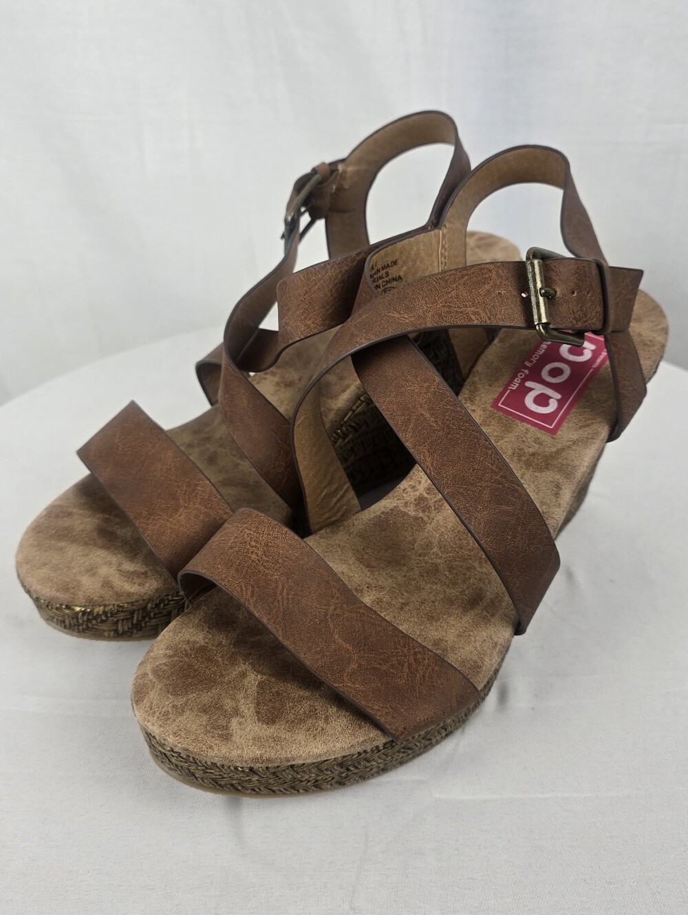 NWB POP Soar Browm Faux Leather Strappy Wedge Shoes Sz 10
